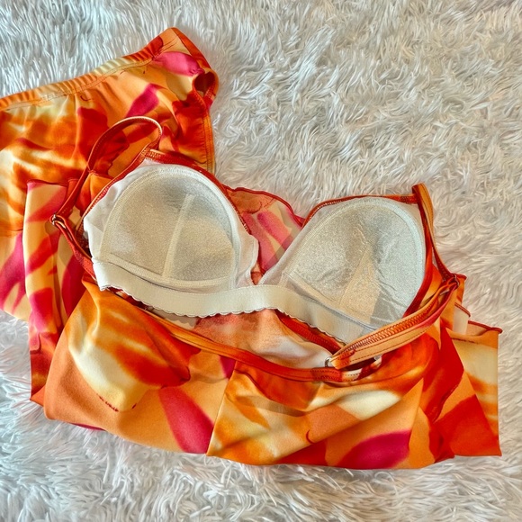 CHRISTINA Swimsuit | Size 10 - Picture 5 of 8